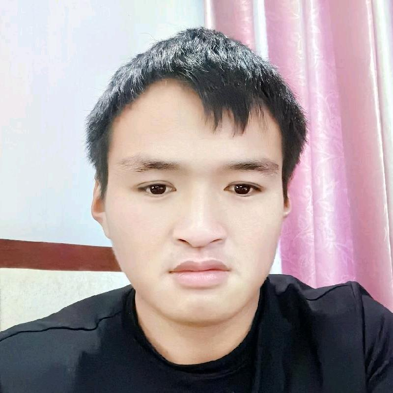 想人陪回首犀牛的照片
