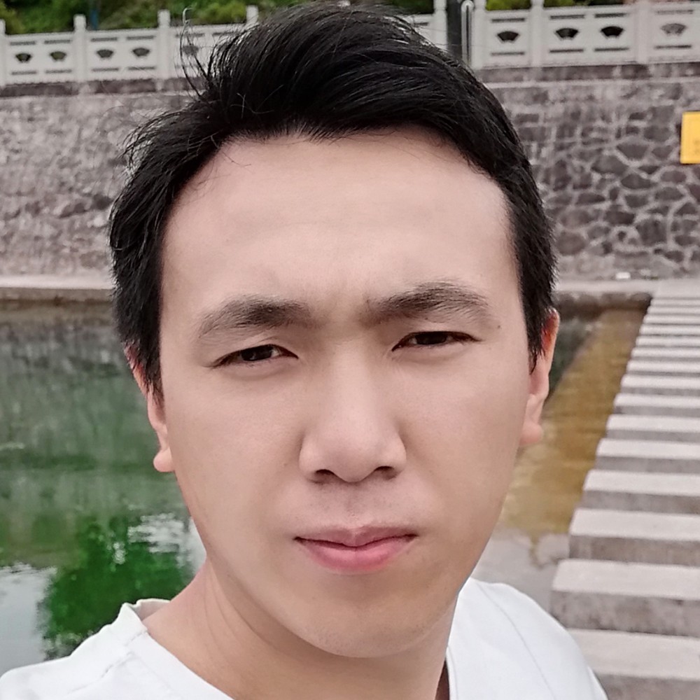 冬日漫步洁净的照片