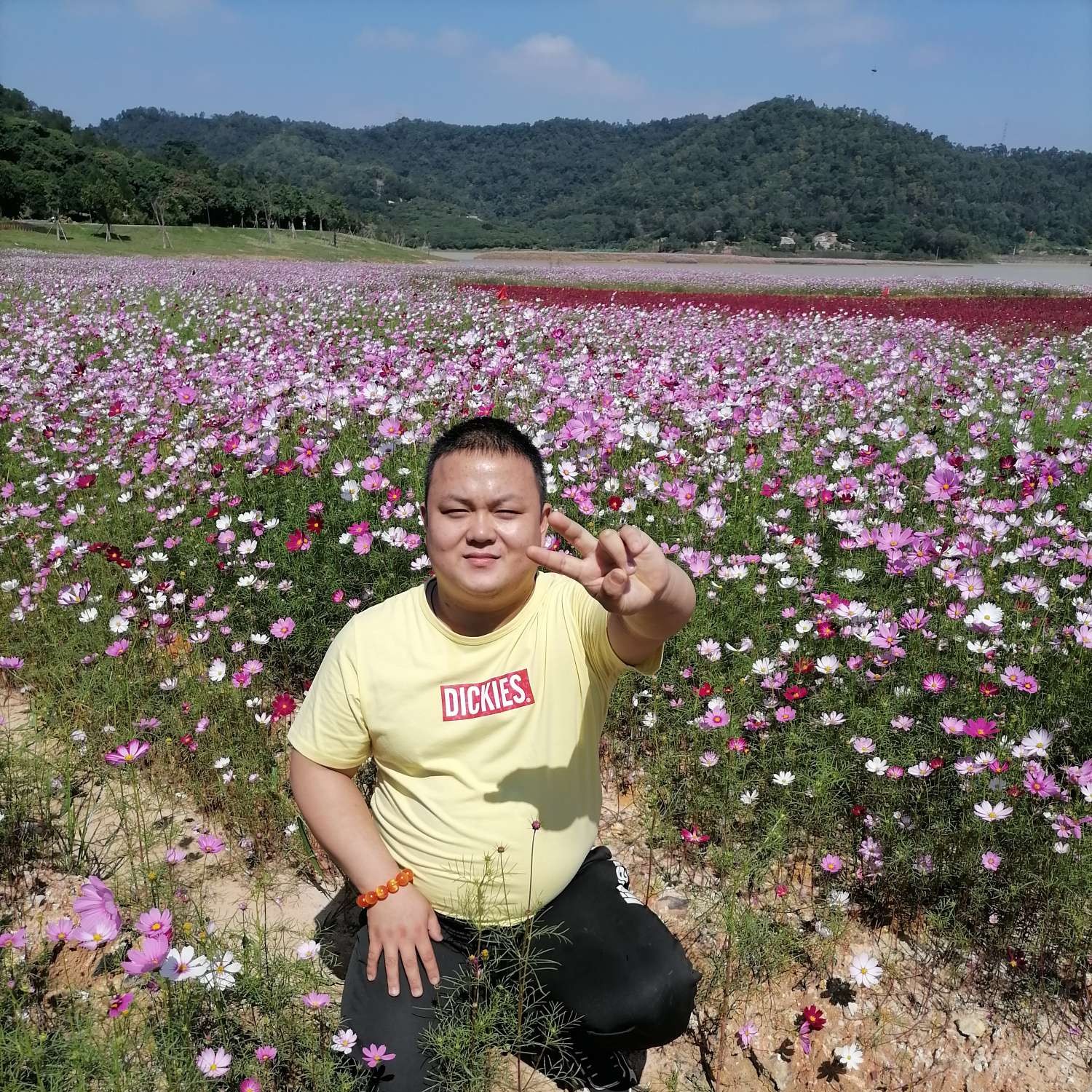 昏睡相许霓裳的照片
