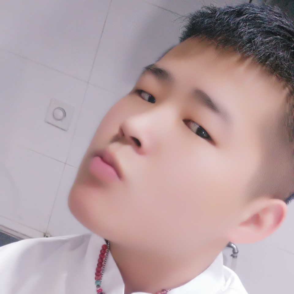 粘人的小鬼的照片