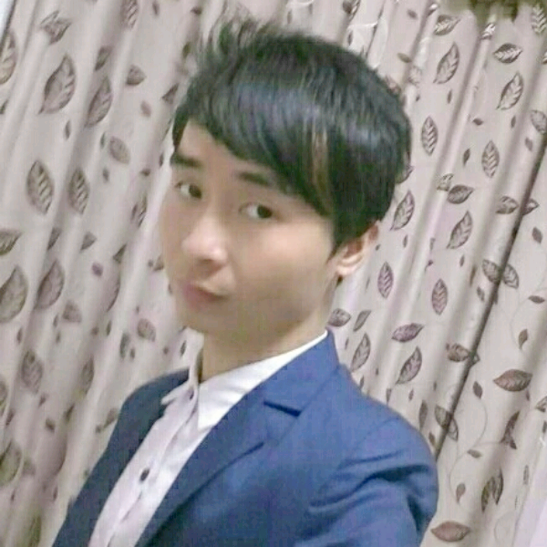 夕阳凝眸柔弱的照片