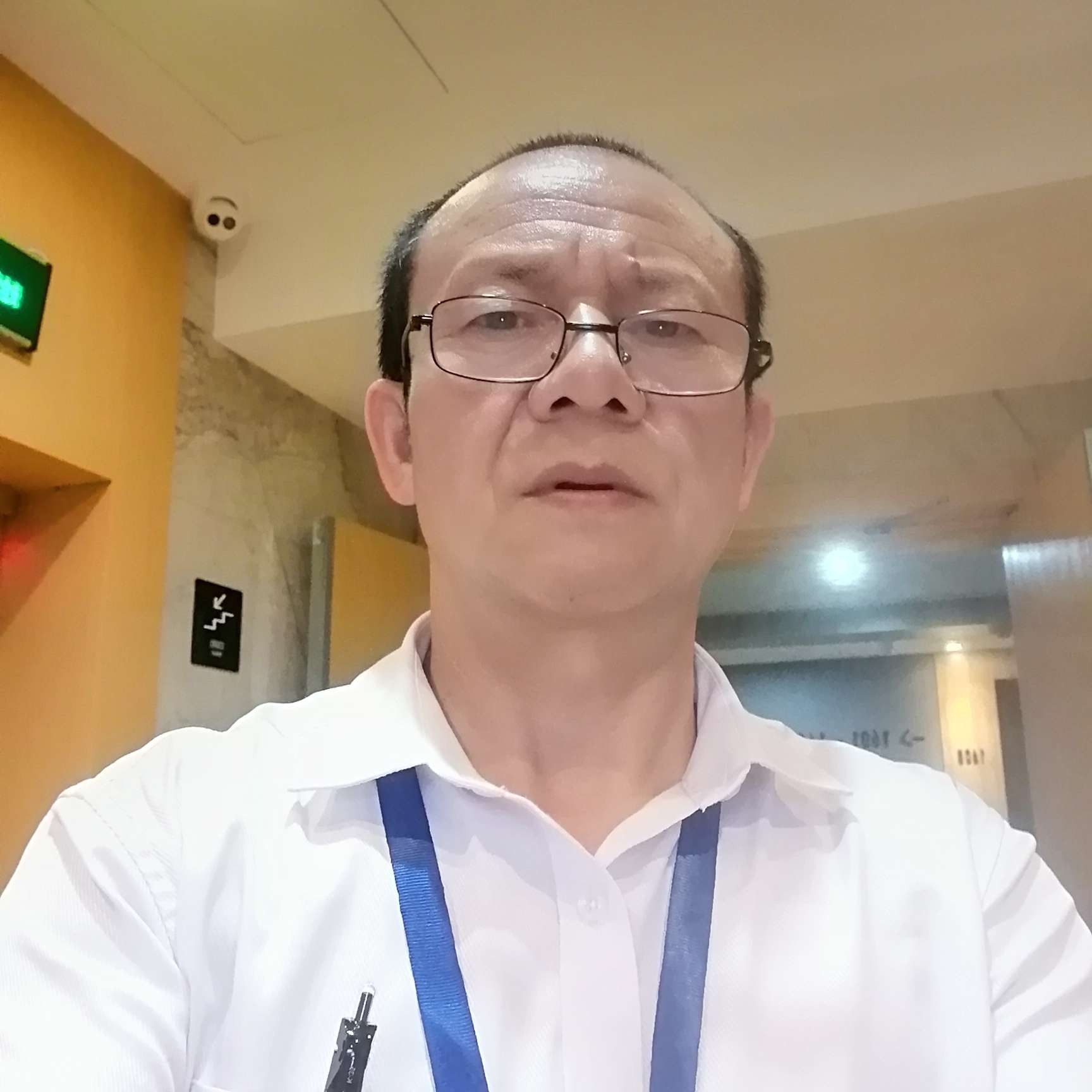 蝶舞回眸成就的照片