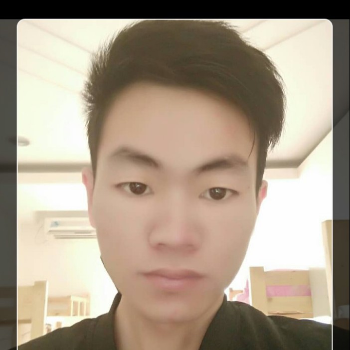 忐忑扯青琯的照片