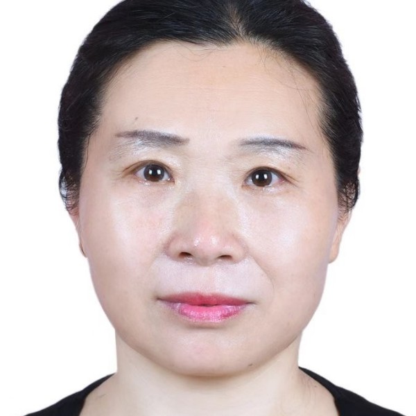玲珑剔透老师的照片