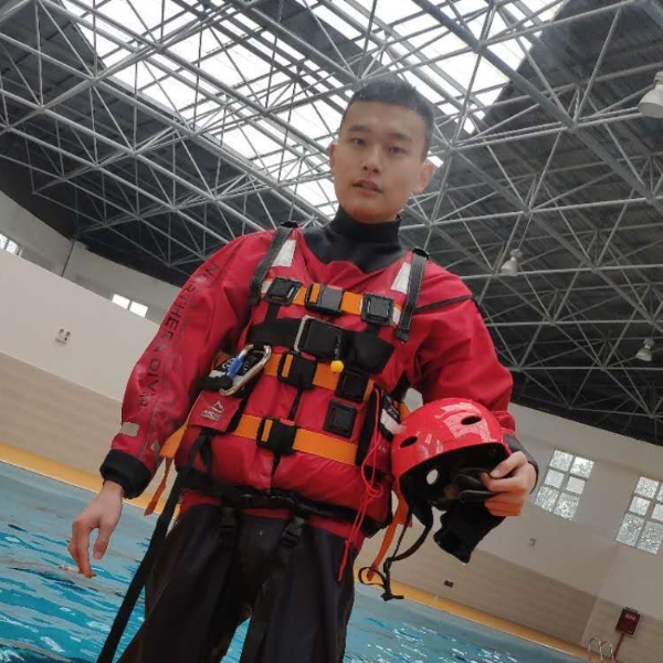 怪，你过分美丽的照片
