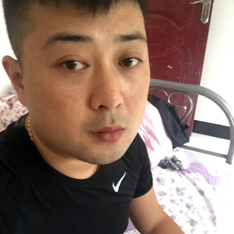 付仲伟的照片