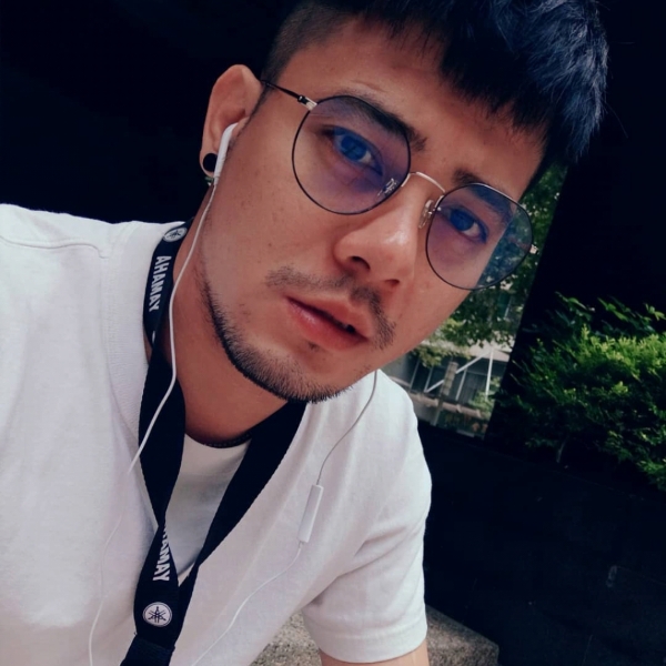 伞外朦胧可是你？的照片