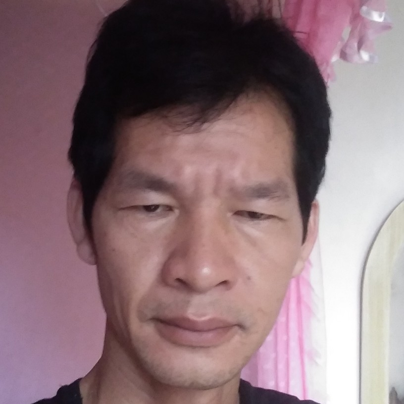 廖世荣的照片