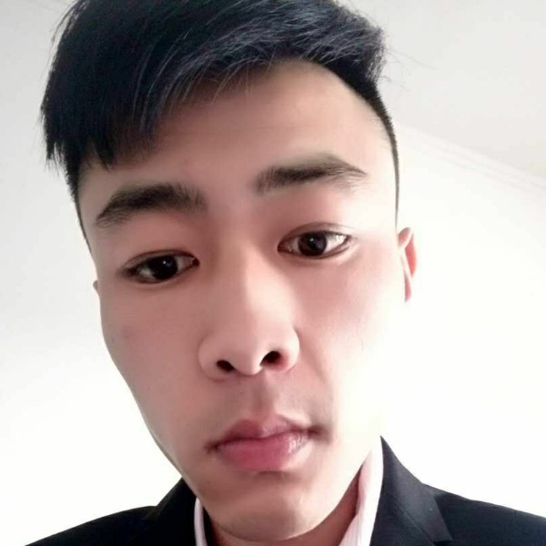 小丸子哥哥的照片
