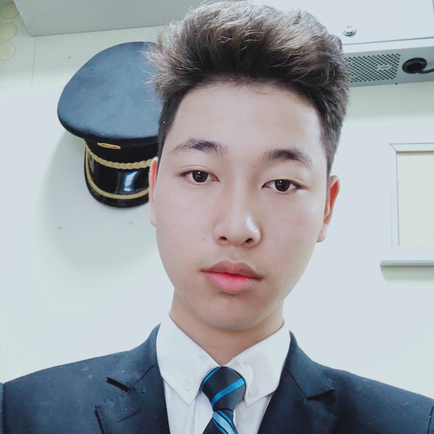 安静山岚的照片