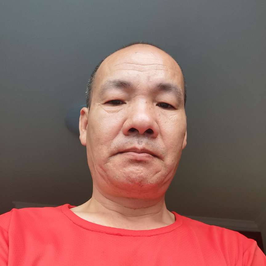 有魅力迎面包的照片