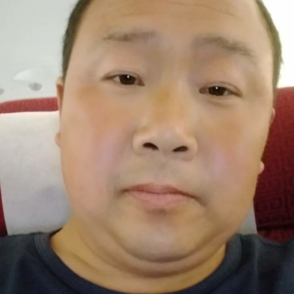 潇洒保卫霓裳的照片