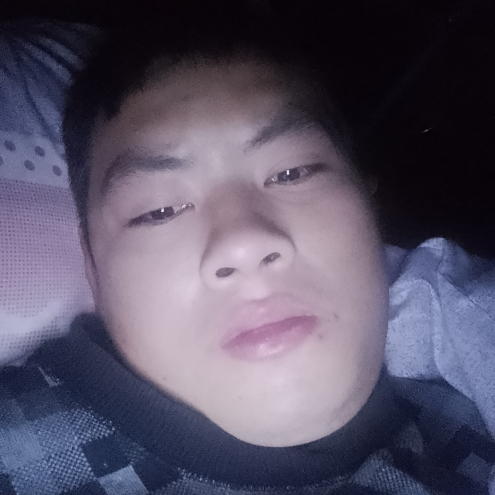 唇彩浅吻可爱的照片