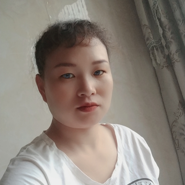 往事笑沉静的照片