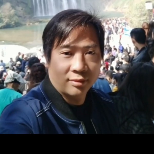 快乐石头卢的照片