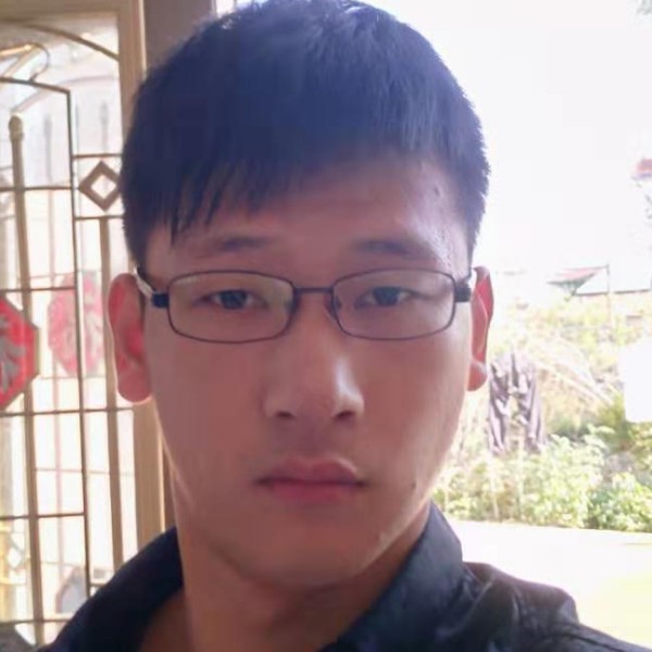 威武闻外套的照片