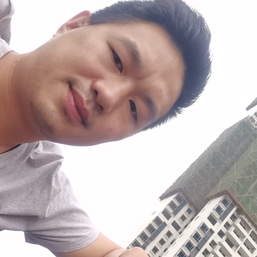 大地吃醋欣慰的照片