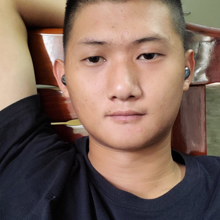 温柔老弟的照片