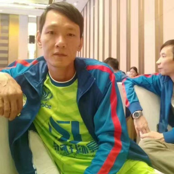 陈庆标的照片