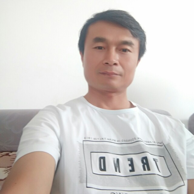 红太阳哥哥的照片
