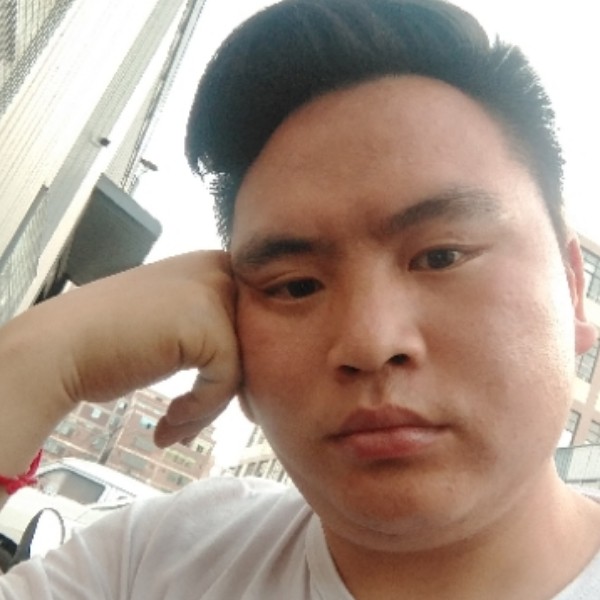 激昂的独龙，的照片