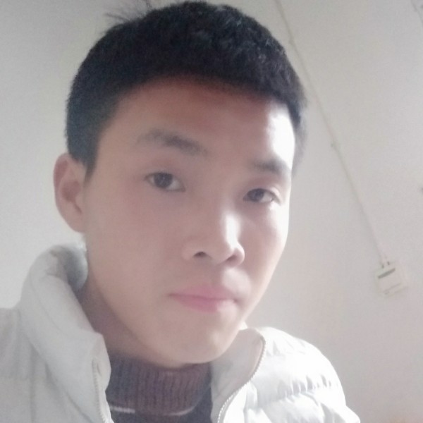 辛勤相许白开水的照片