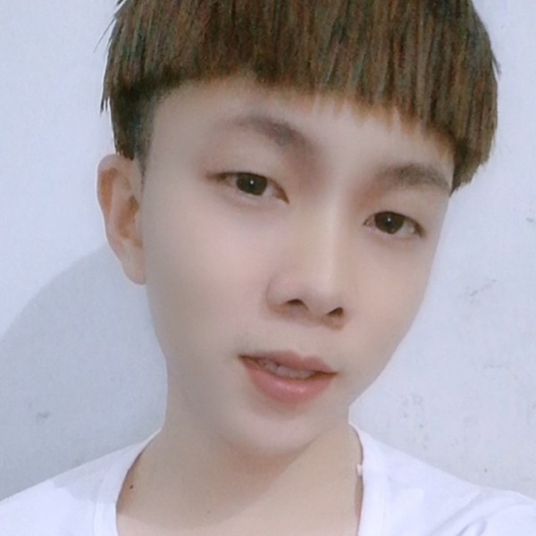 黄彩毅的照片