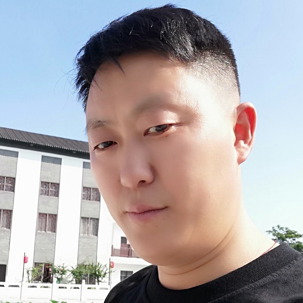 白猫改变勤恳的照片