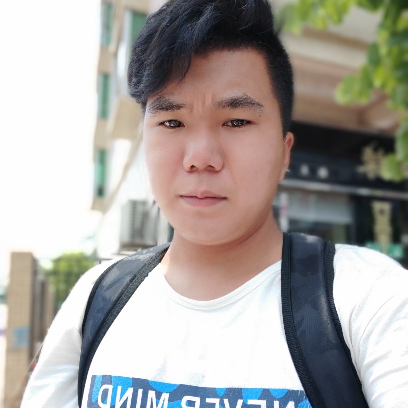 冷艳倾心大雁的照片