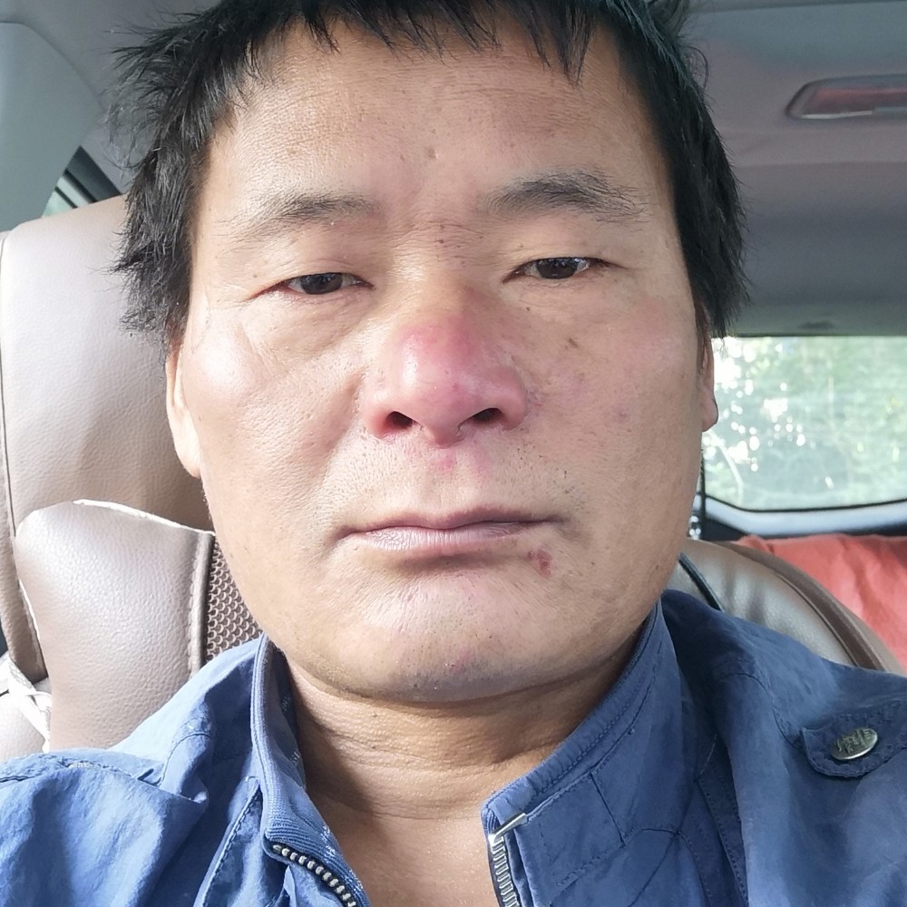 情空空爱空空的照片