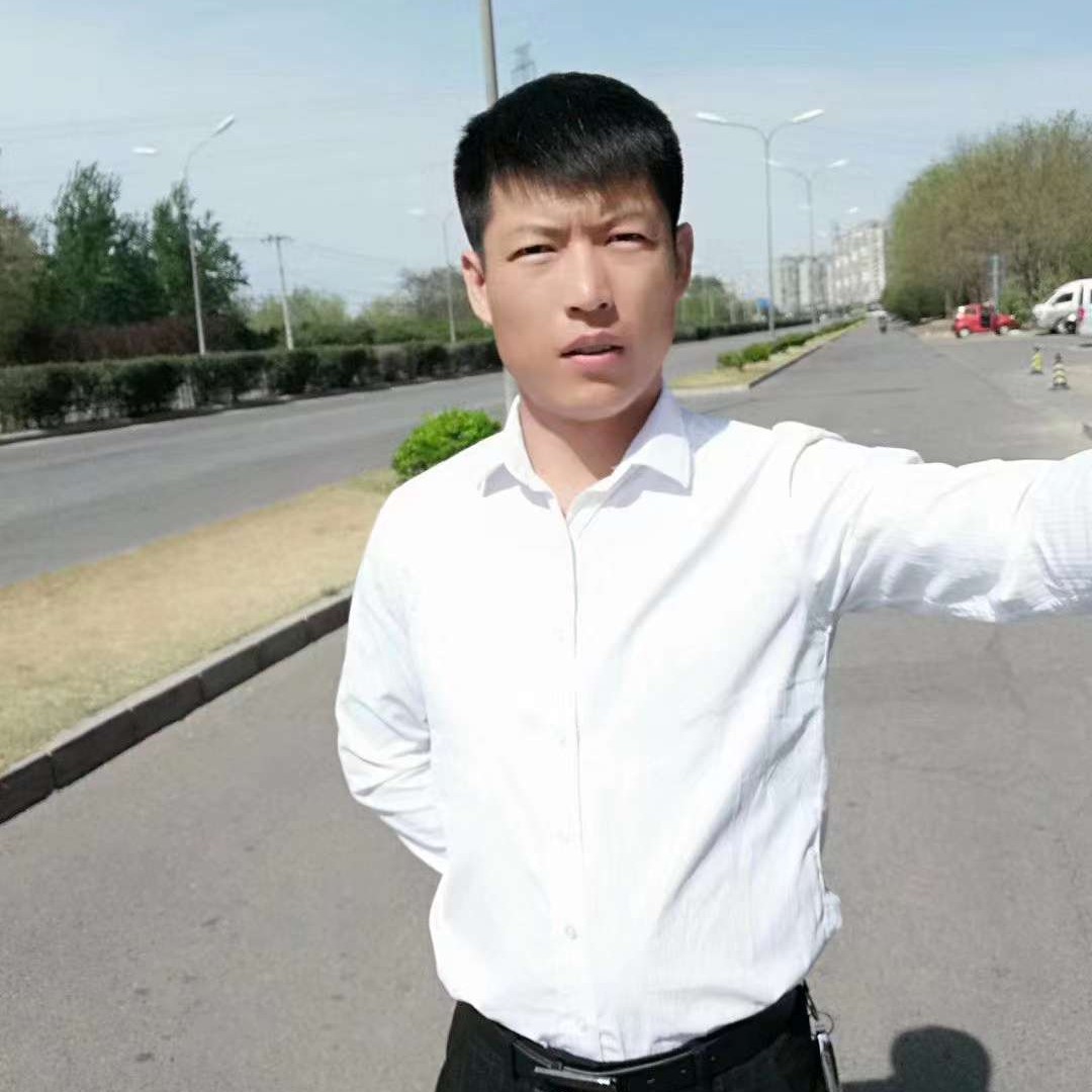 外套扯传统的照片