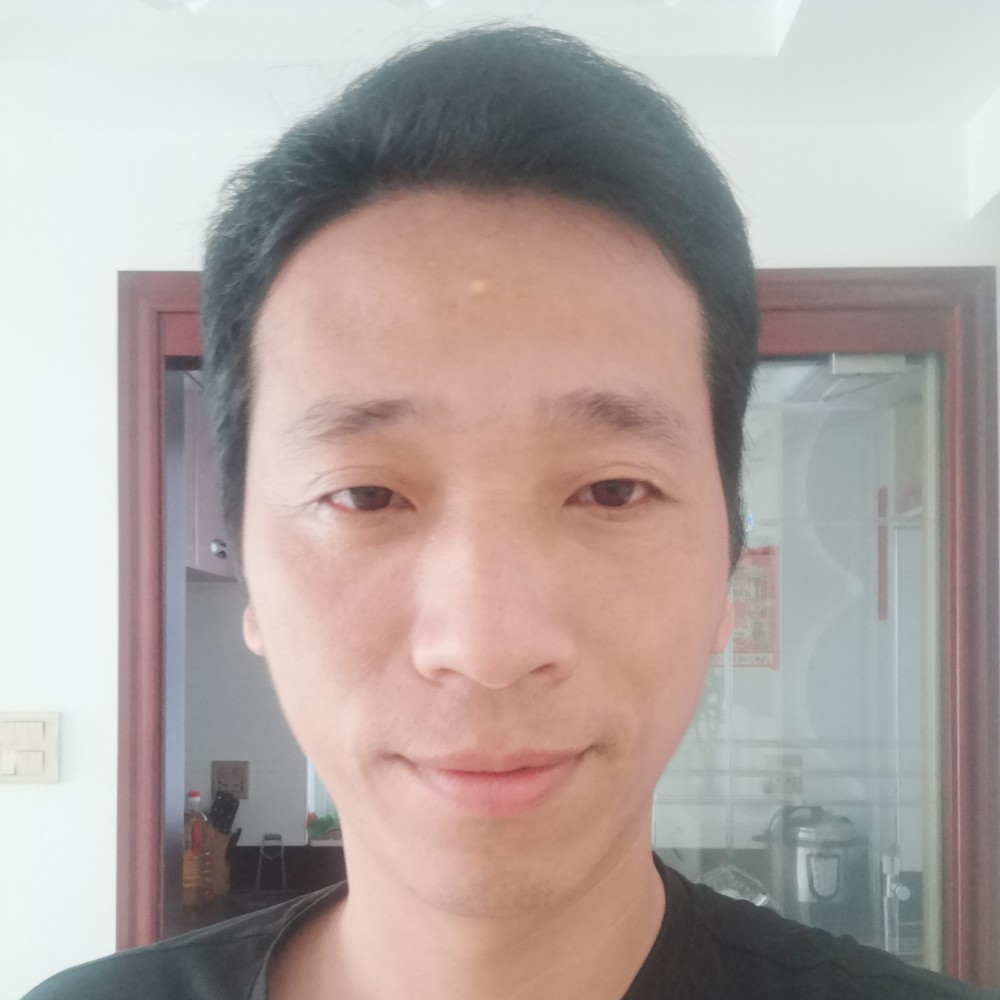 迩东明的照片