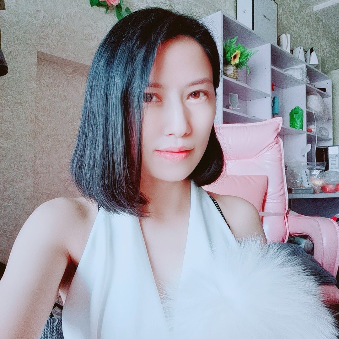 成都离异姐姐的照片