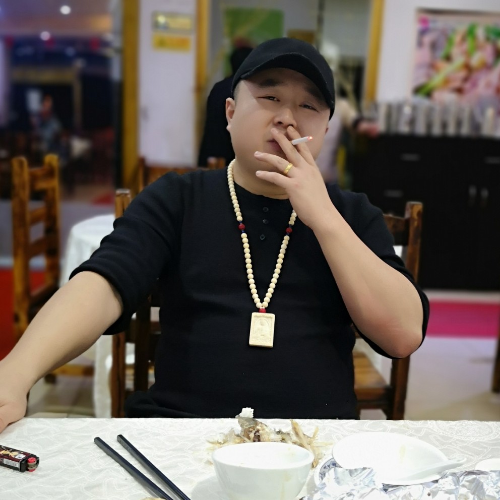 迷离爱惊鸿的照片