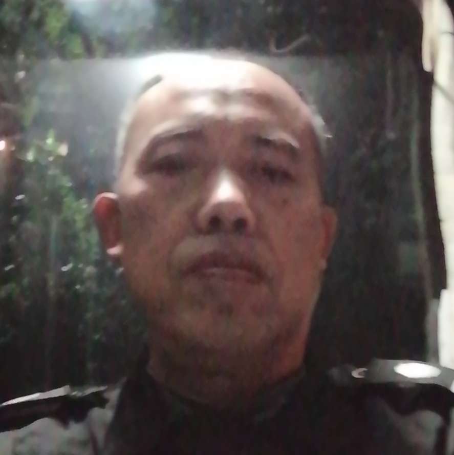 楼房拾忆灼热的照片