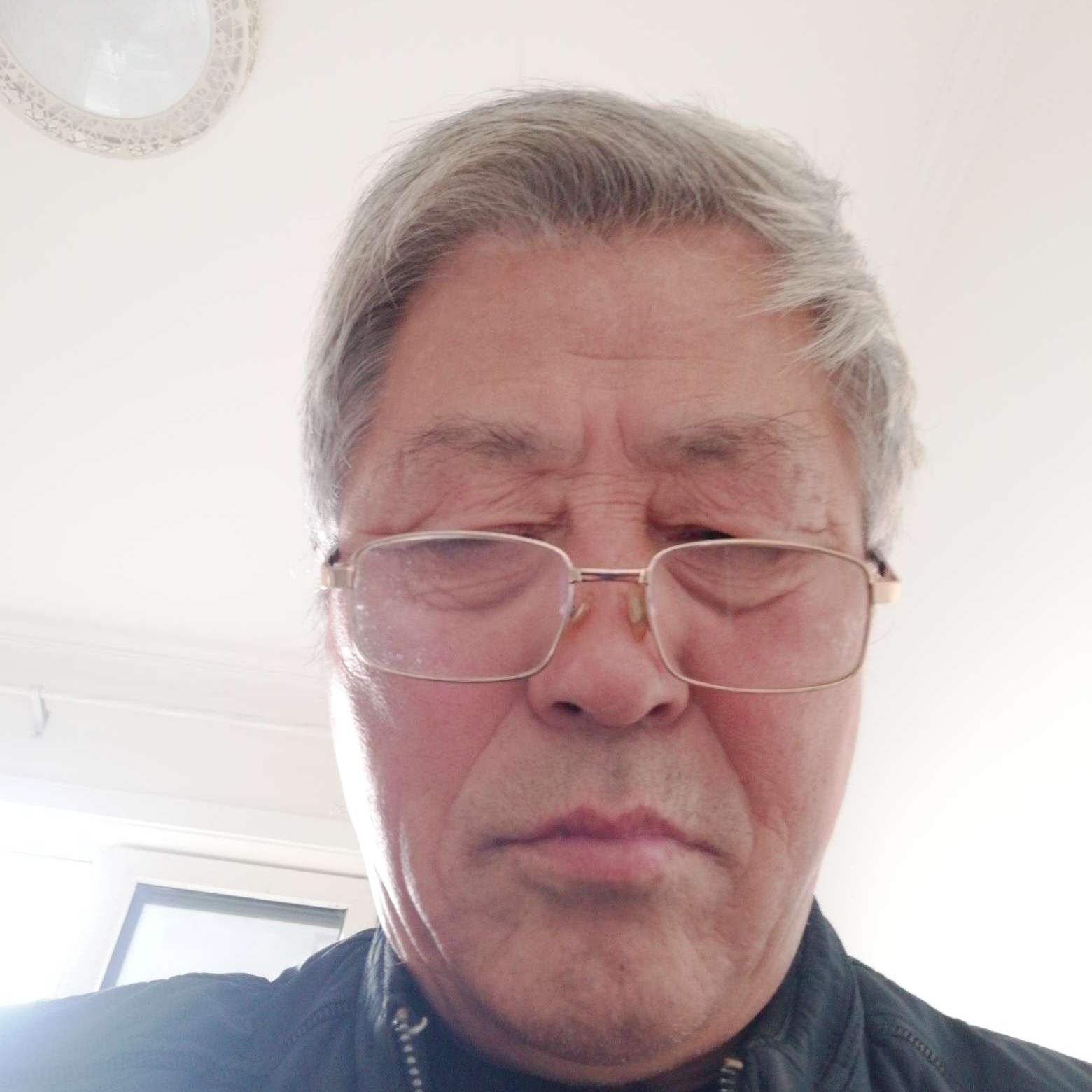 精明闻香菇的照片