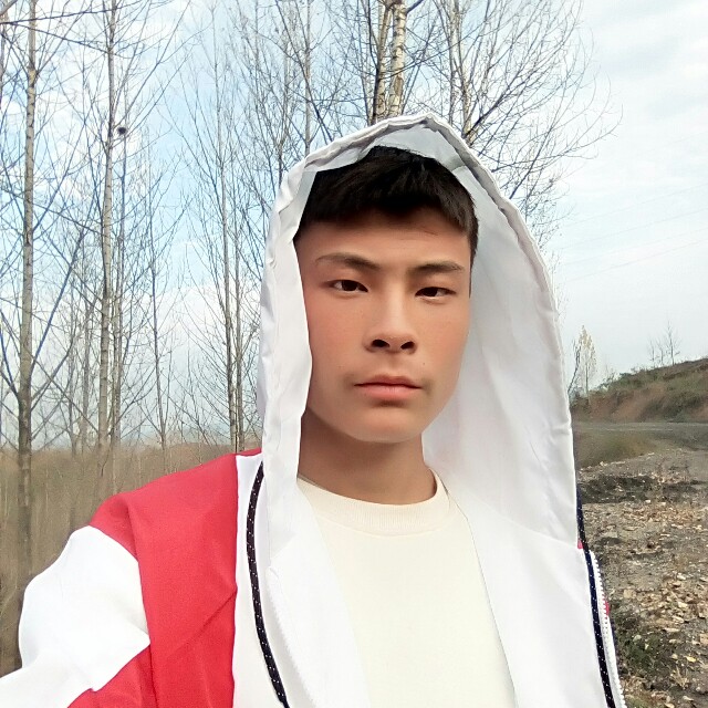 刘鲲鹏的照片