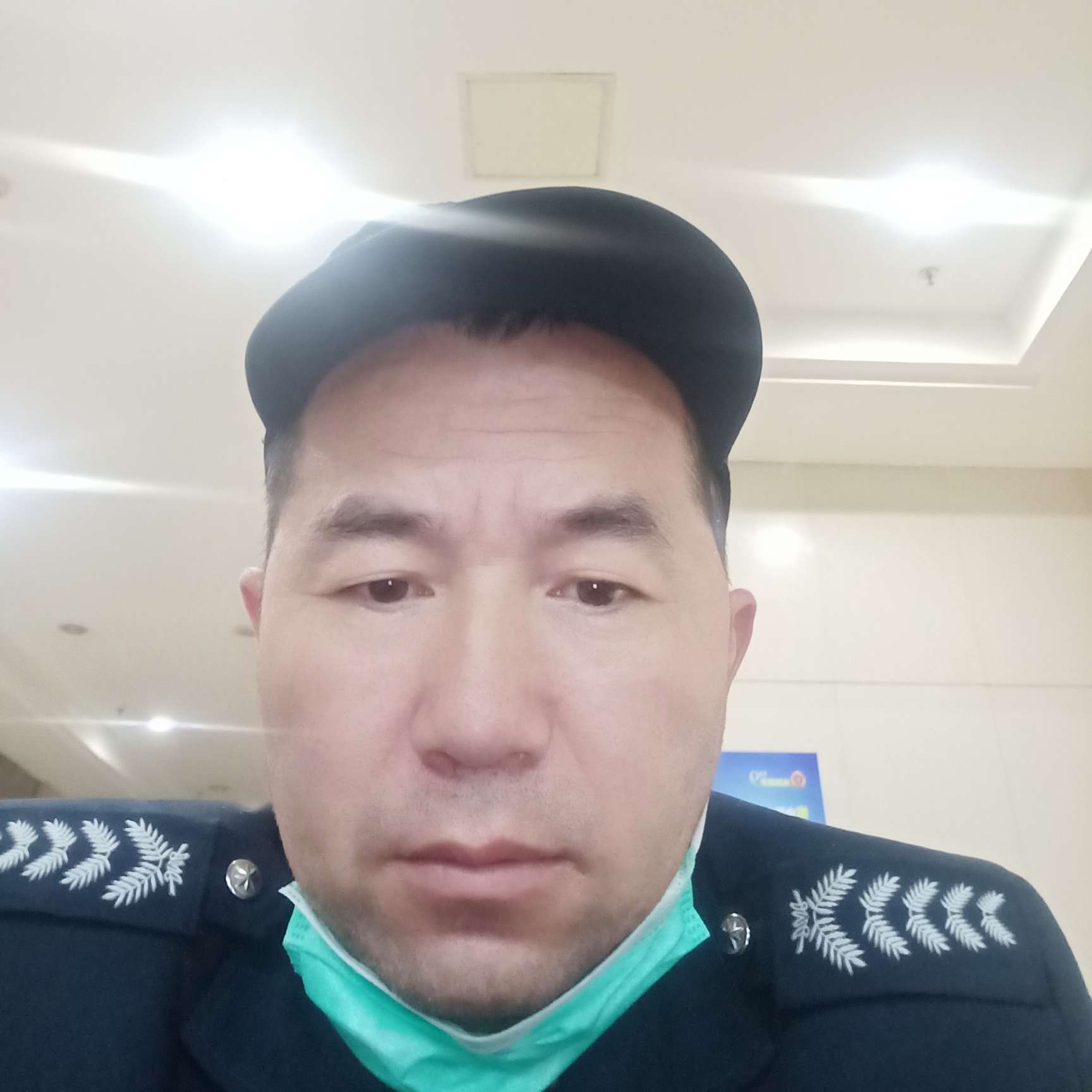 耍酷方大神的照片