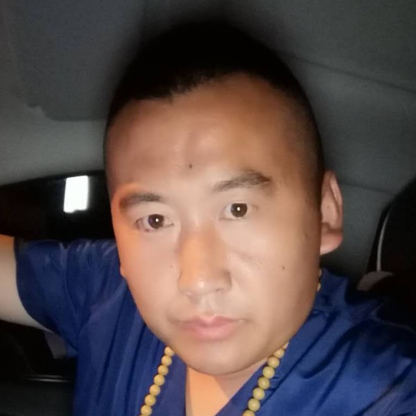平凡大叔叔的照片