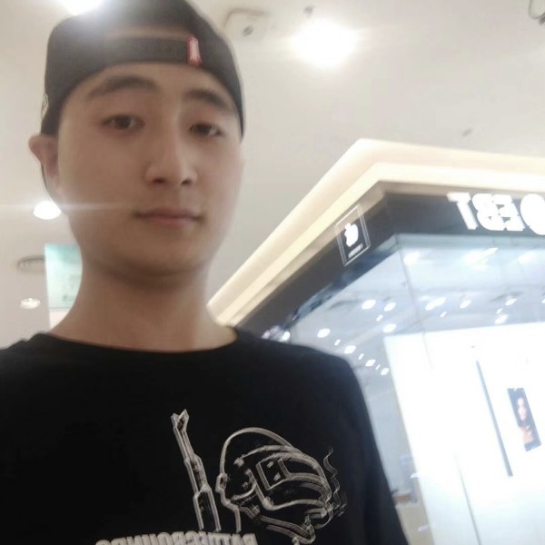 导师踢曾经的照片