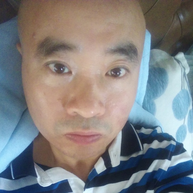 小懒虫蹁跹想人陪的照片