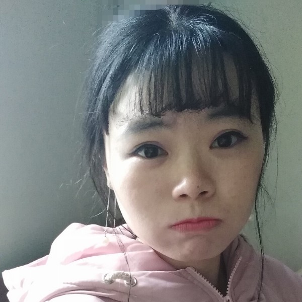 灵伶的照片