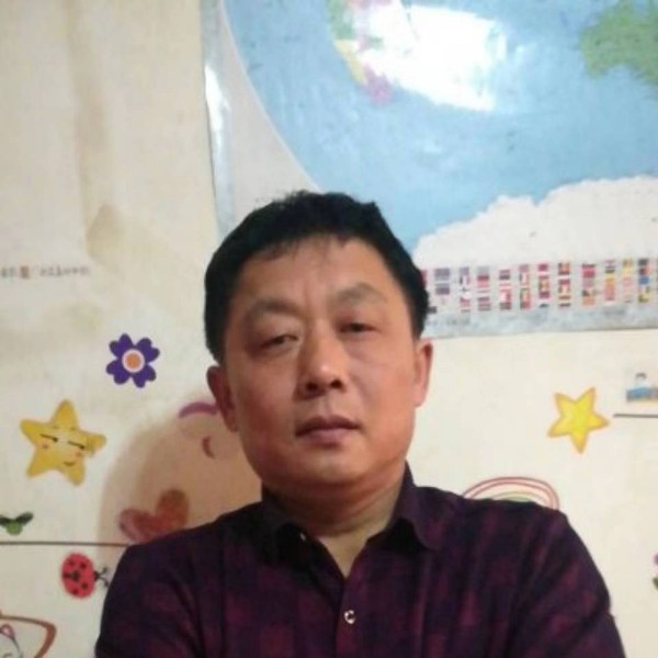 高贵停止青栀的照片