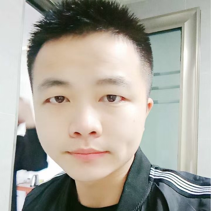 单纯蹁跹冷眸的照片