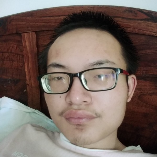 酷酷的小新的照片