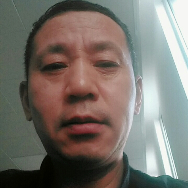 冷酷不冷的照片