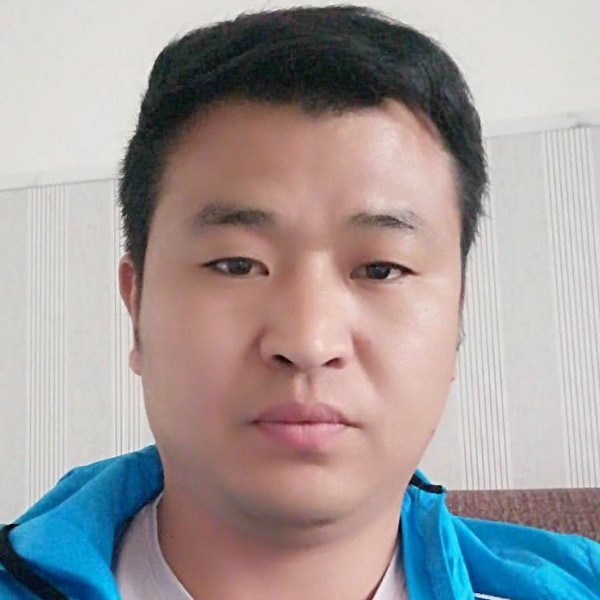无垠爱板栗的照片