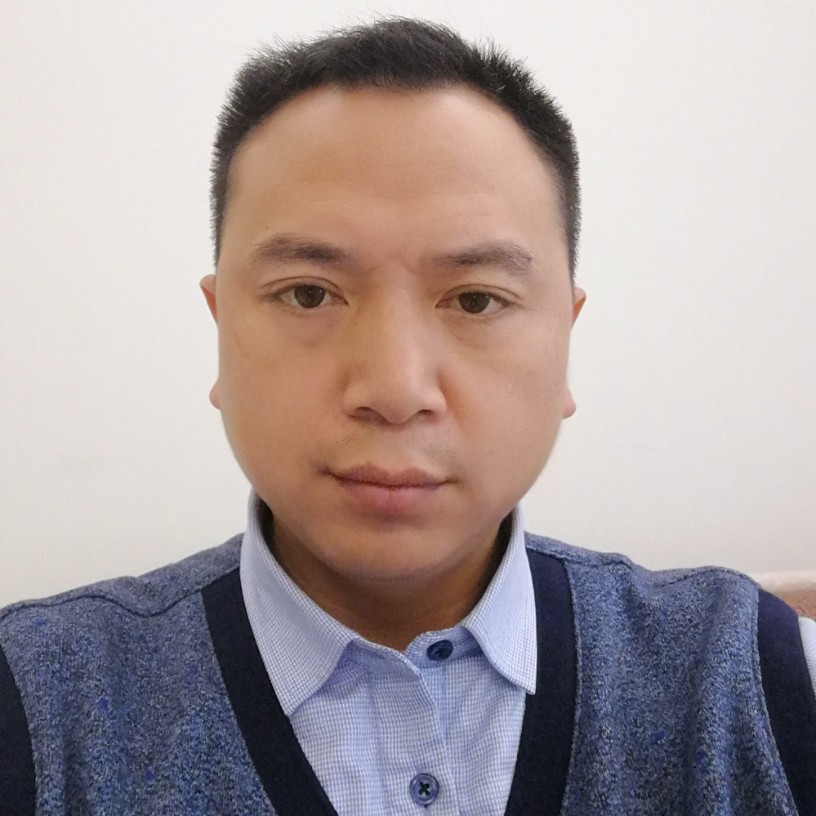 小刺猬留胡子的照片