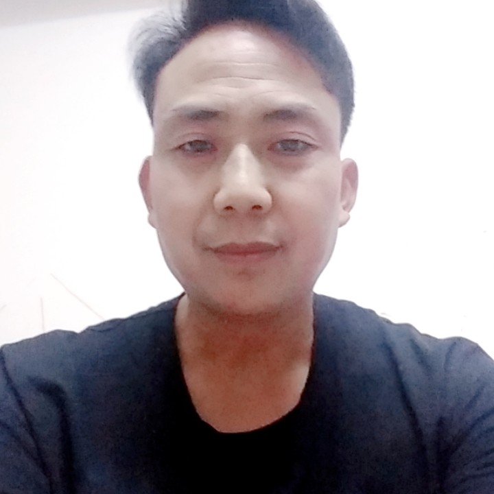 豆芽回眸闪闪的照片