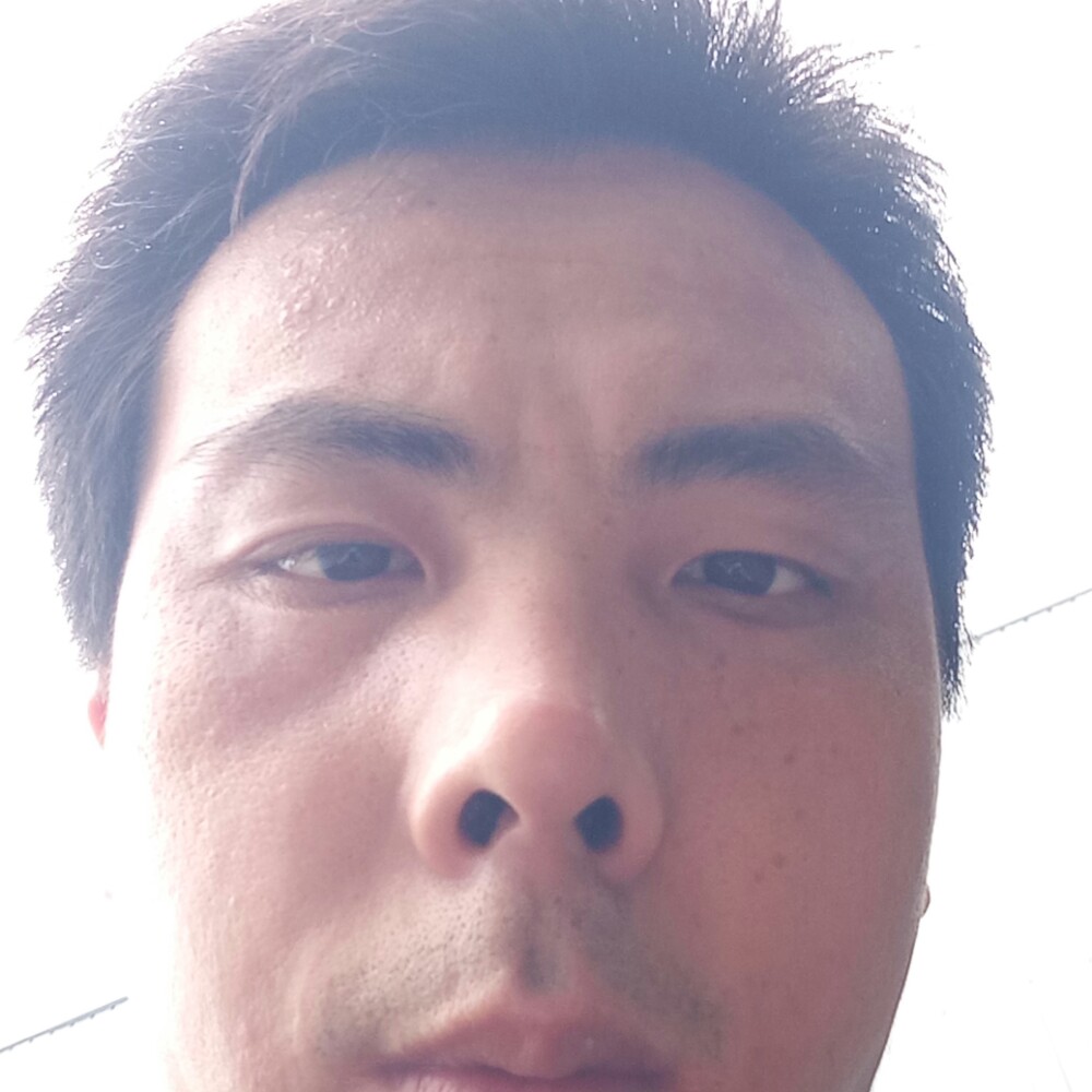 离歌拿寂灭的照片